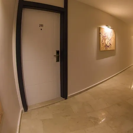 Aldino Hotel 4*